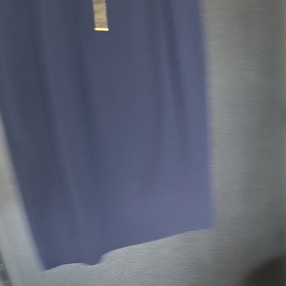 Chic Navy Blue Dress with Puff Sleeves - Picture 7 of 7